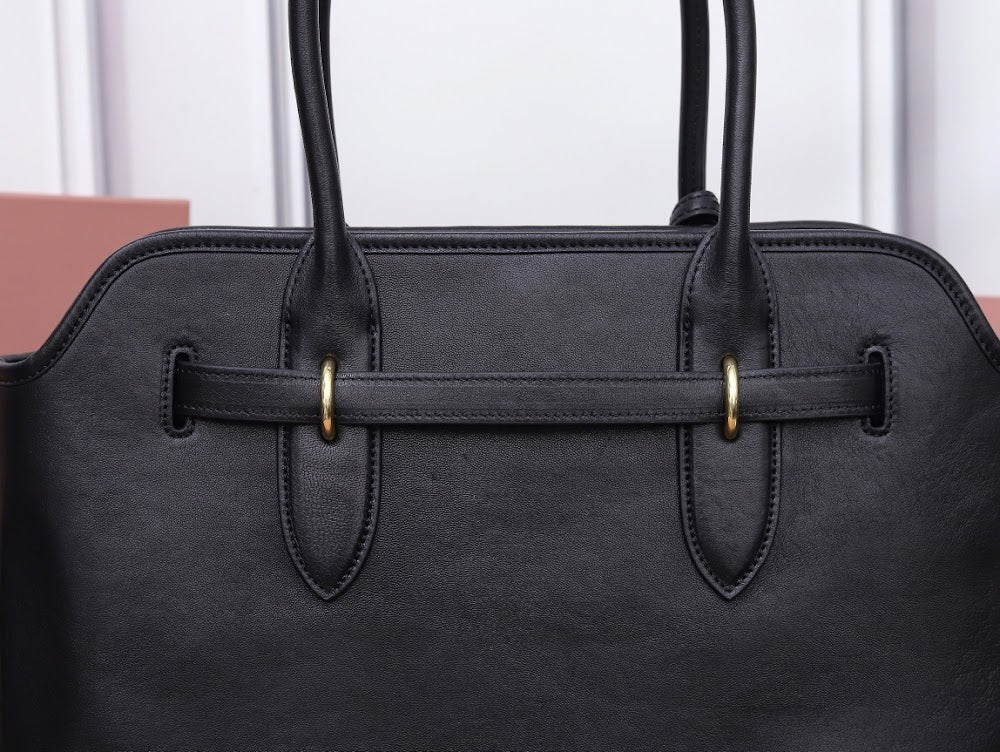 Anum Bags Miun Miun Luxury Bag --123195