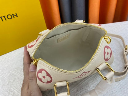 Anum Bags ln Luxury Bag --75894