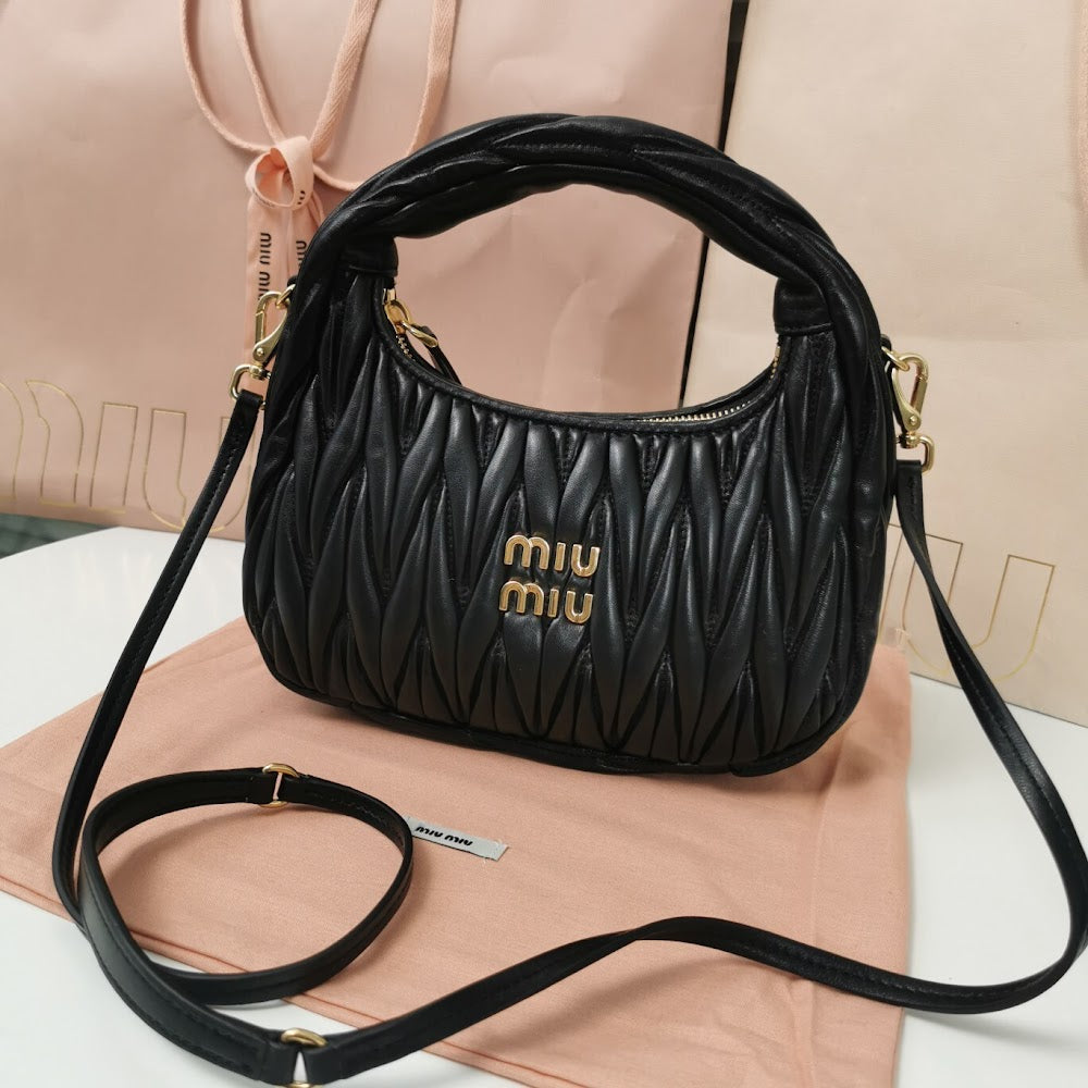 Anum Bags Miun Miun Luxury Bag --123324
