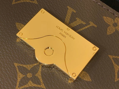 Anum Bags ln Luxury Bag --62978