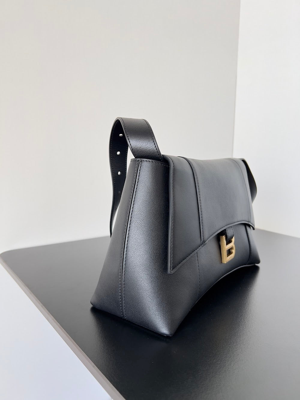 Anum Bags Balenciaga Luxury Bag --111764