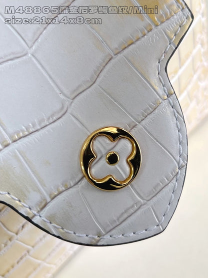 Anum Bags ln Luxury Bag --95732