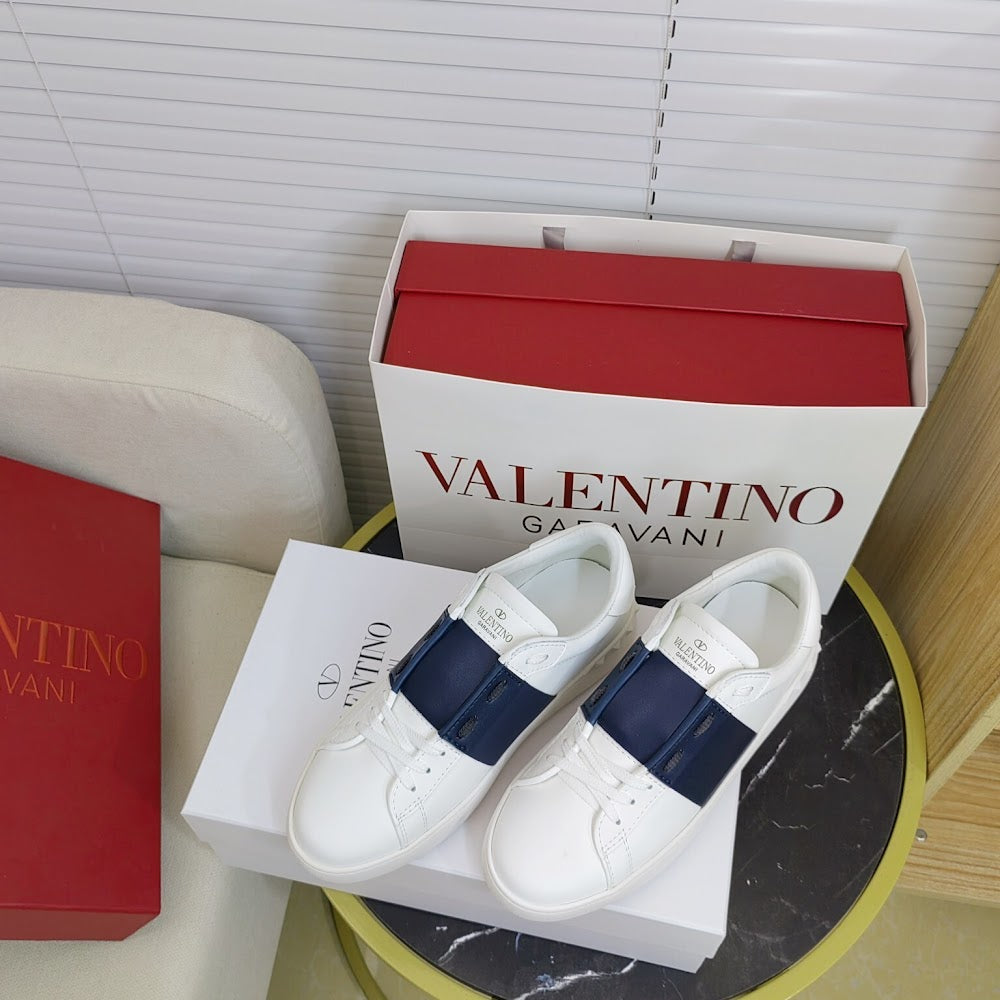 Anum Bags Valentino Luxury Shoes --52657