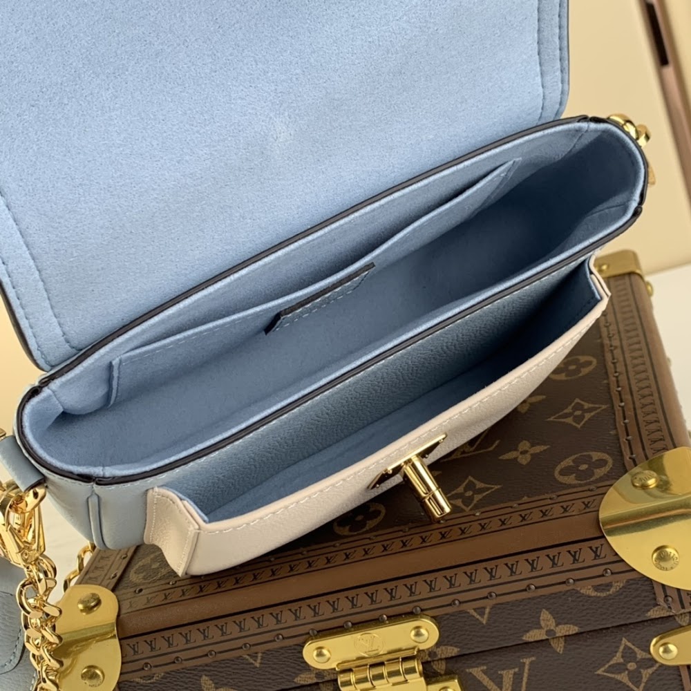 Anum Bags ln Luxury Bag --60970