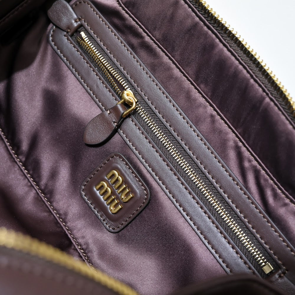 Anum Bags Miun Miun Luxury Bag --123551