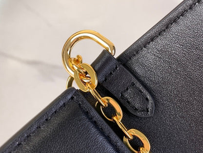Anum Bags ln Luxury Bag --62831