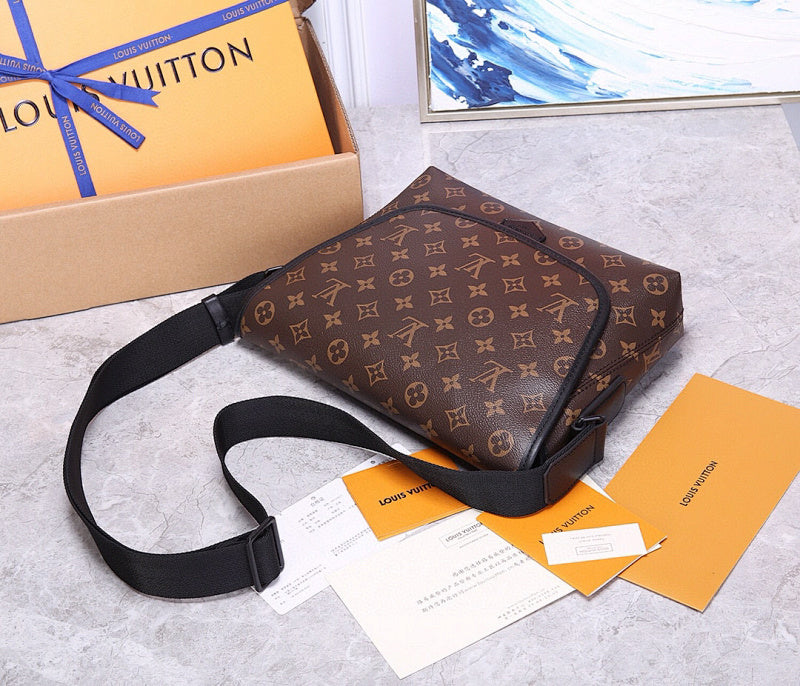 Anum Bags ln Luxury Bag --70501