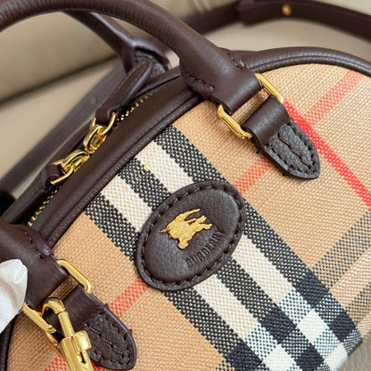 Anum Bags Burberryn Luxury Bag --92671