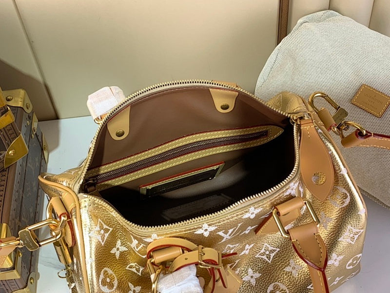 Anum Bags ln Luxury Bag --62961