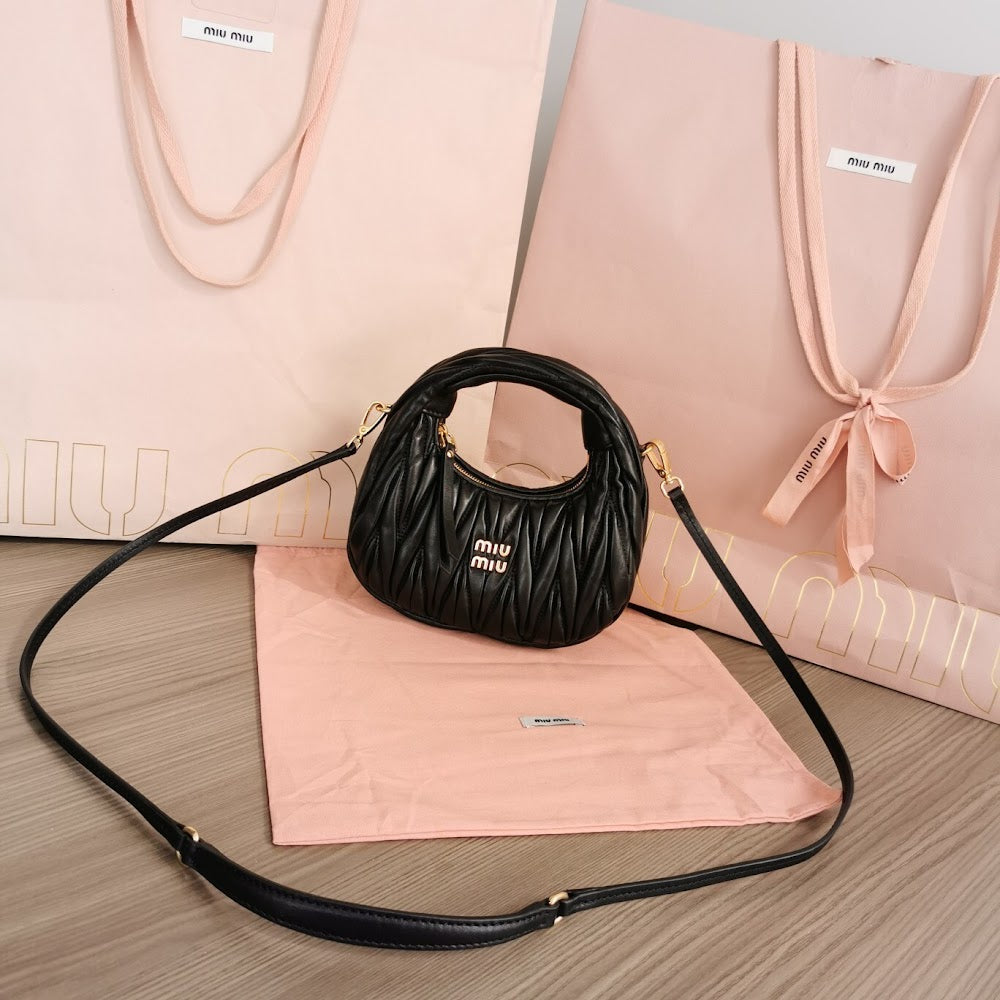 Anum Bags Miun Miun Luxury Bag --122654