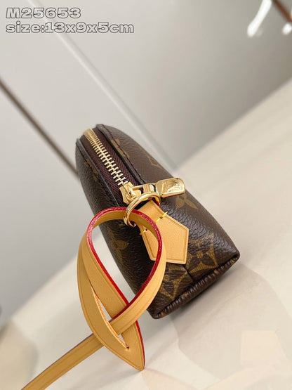Anum Bags ln Luxury Bag --95793