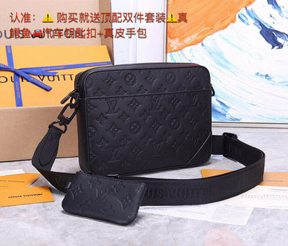 Anum Bags ln Luxury Bag --70791