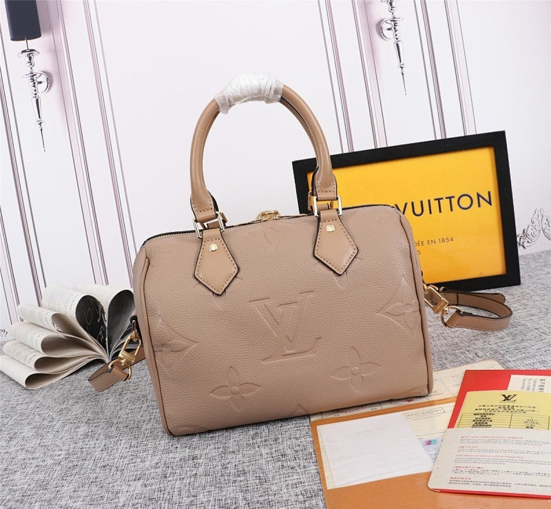 Anum Bags ln Luxury Bag --78221