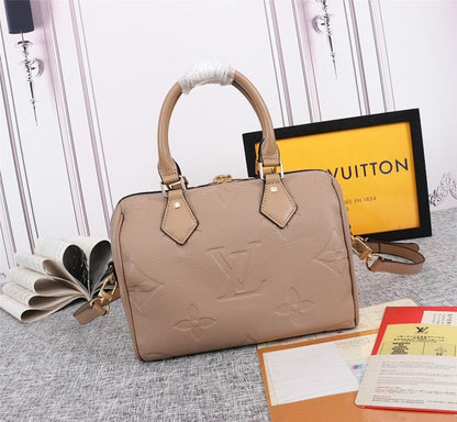 Anum Bags ln Luxury Bag --78221