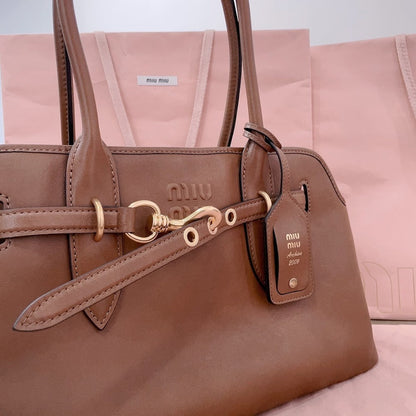 Anum Bags Miun Miun Luxury Bag --122456