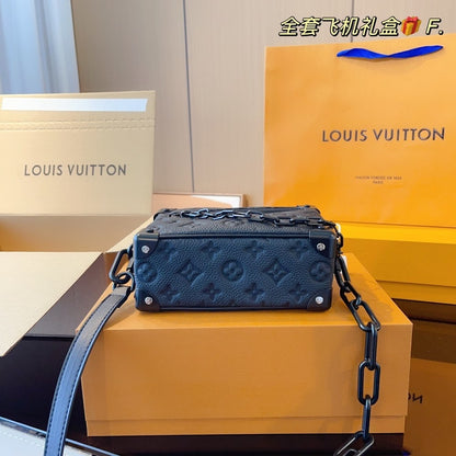 Anum Bags ln Luxury Bag --70122