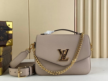 Anum Bags ln Luxury Bag --61857