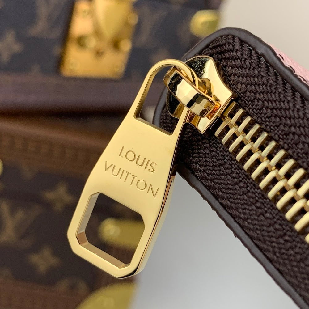 Anum Bags ln Luxury Bag --61840