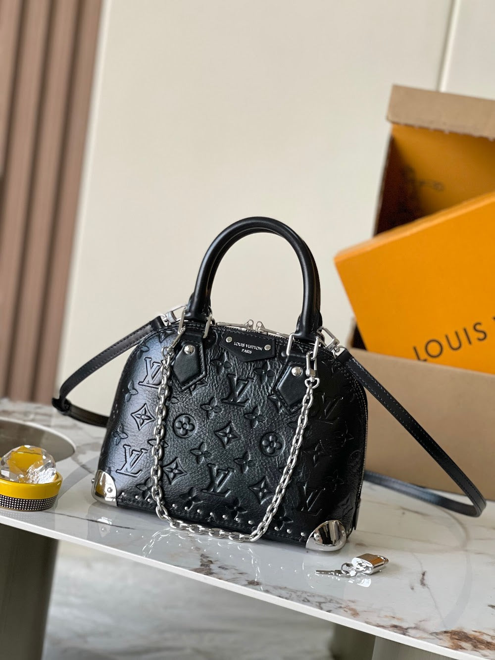 Anum Bags ln Luxury Bag --95696