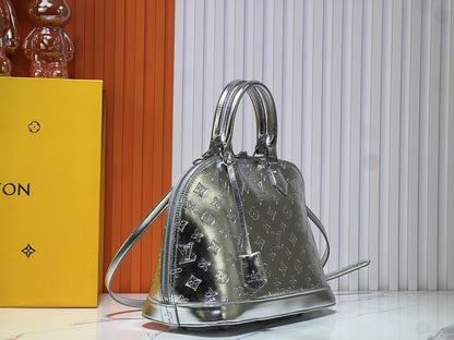 Anum Bags ln Luxury Bag --76583