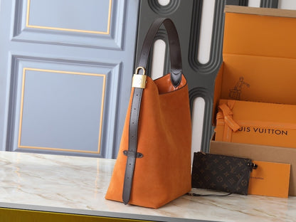 Anum Bags ln Luxury Bag --77677