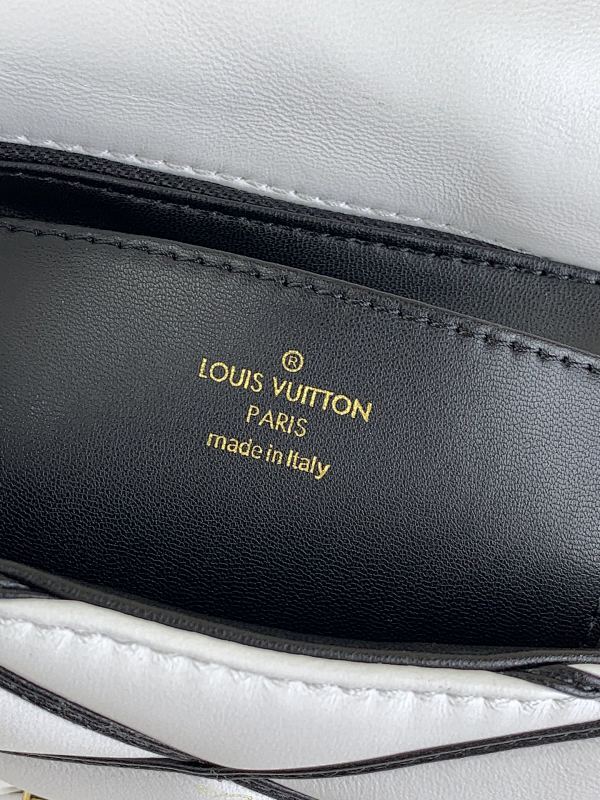 Anum Bags ln Luxury Bag --61948