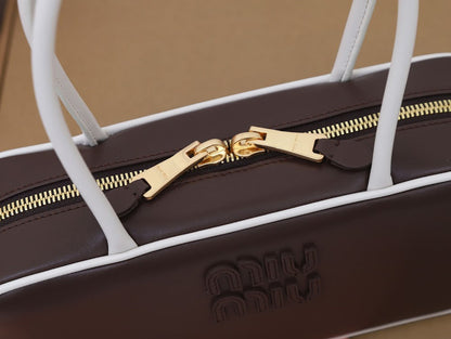 Anum Bags Miun Miun Luxury Bag --123003