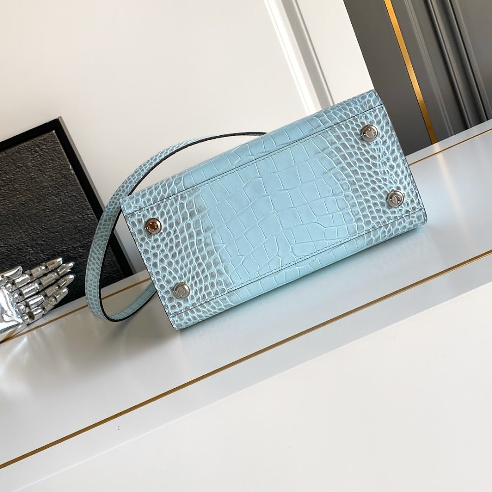 Anum Bags ln Luxury Bag --96205