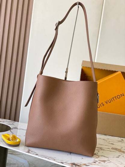 Anum Bags ln Luxury Bag --96042