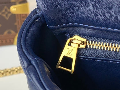 Anum Bags ln Luxury Bag --61930
