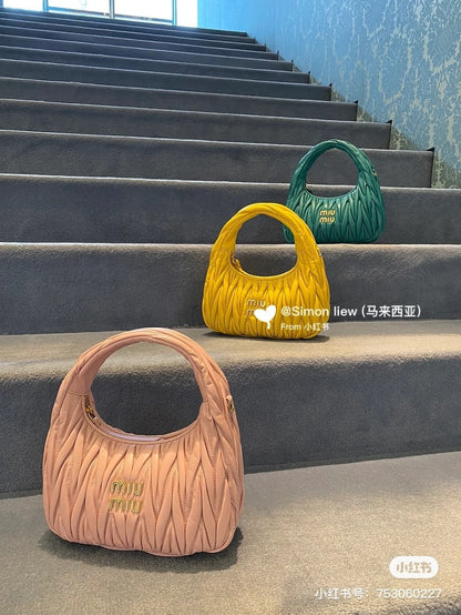 Anum Bags Miun Miun Luxury Bag --123219