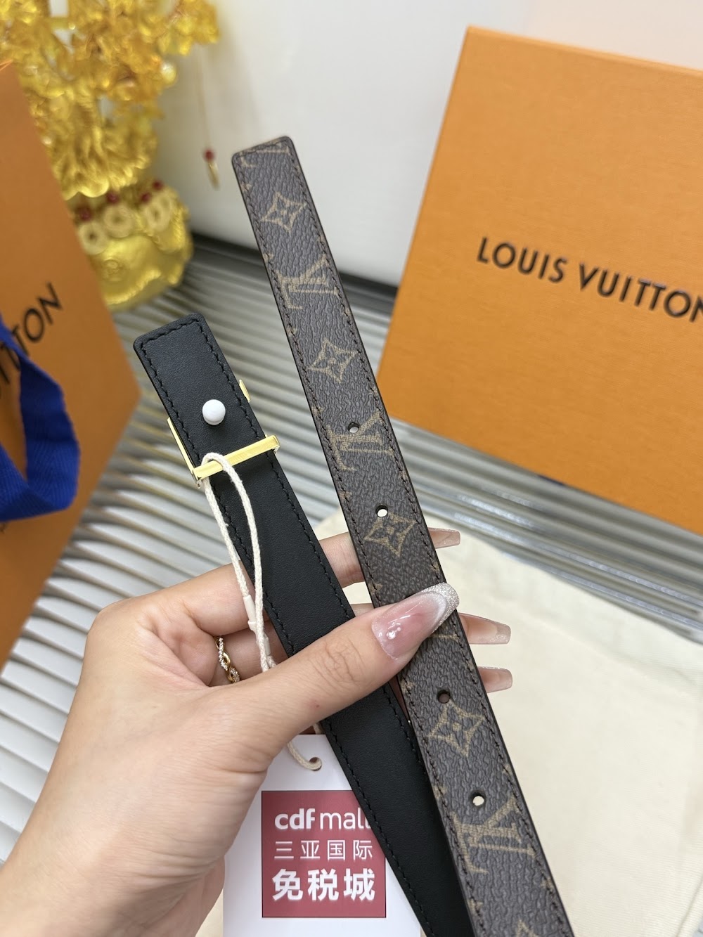 Anum Bags ln Luxury Belt --100823