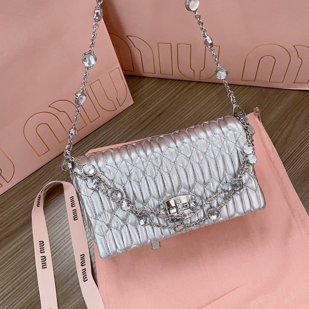 Anum Bags Miun Miun Luxury Bag --122380