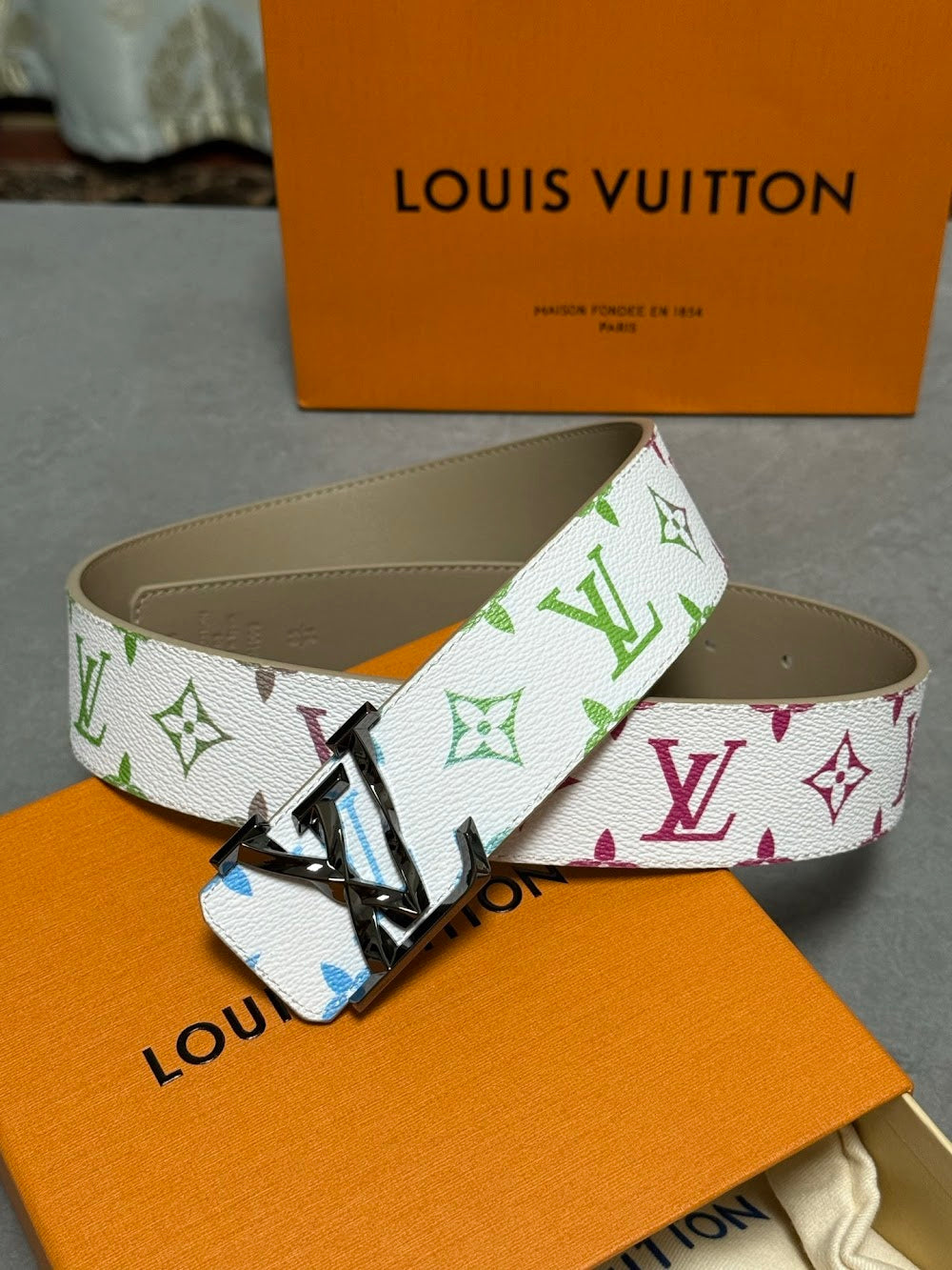 Anum Bags ln Luxury Belt --106697