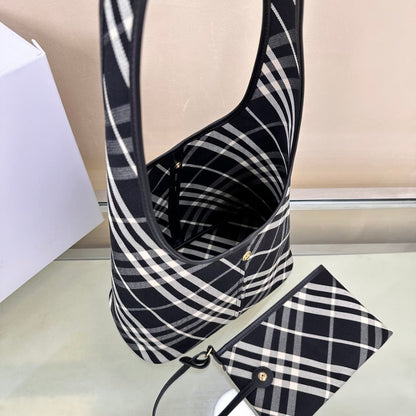 Anum Bags Burberryn Luxury Bag --91825
