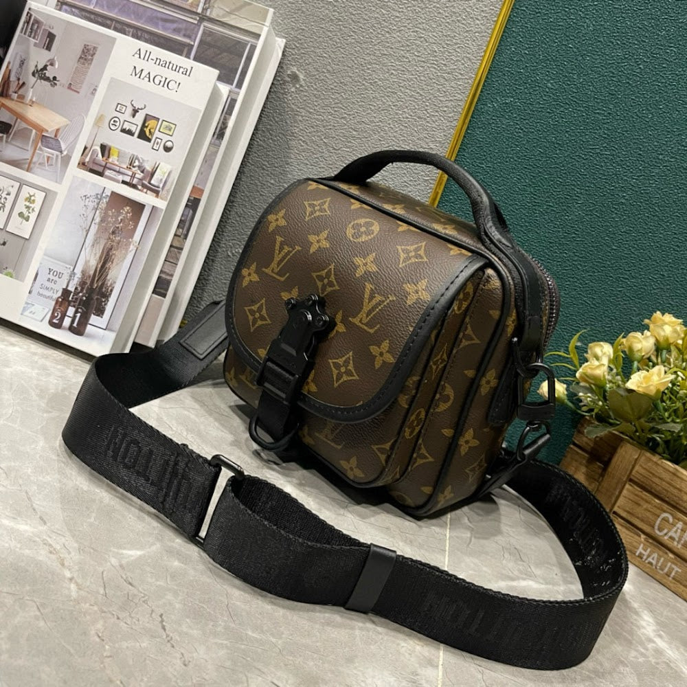 Anum Bags ln Luxury Bag --71348