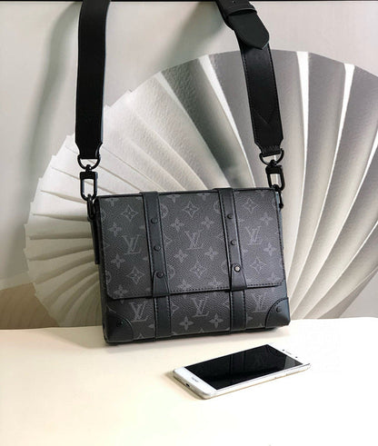 Anum Bags ln Luxury Bag --70832