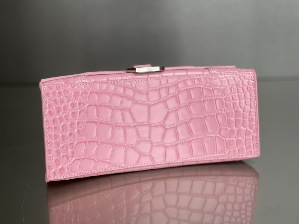 new-luxury-designer-bags-nm21490