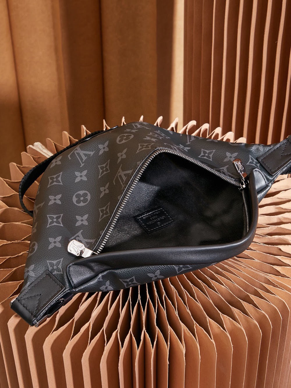 Anum Bags ln Luxury Bag --71250