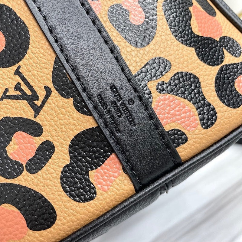 Anum Bags ln Luxury Bag --78062
