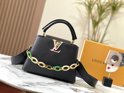 Anum Bags ln Luxury Bag --75851