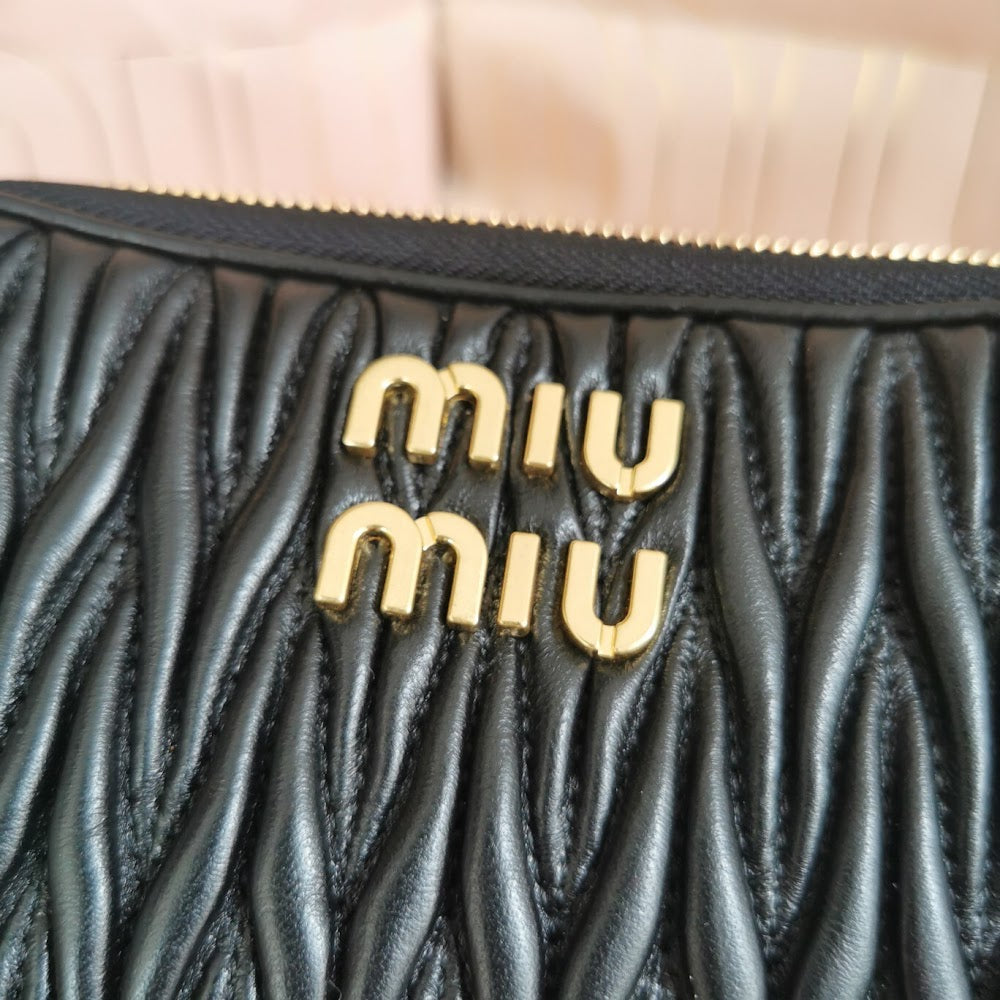 Anum Bags Miun Miun Luxury Bag --123234