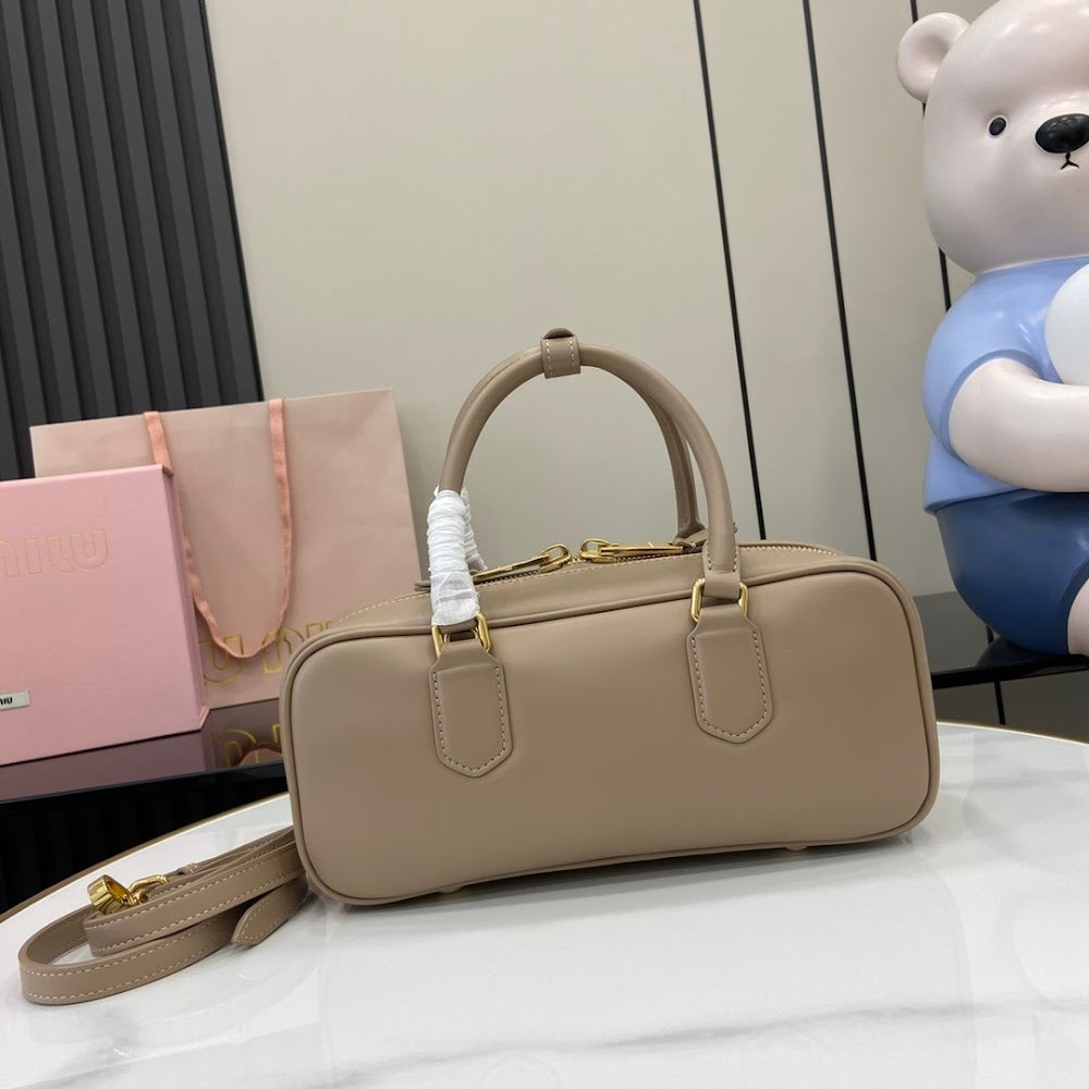 Anum Bags Miun Miun Luxury Bag --122198