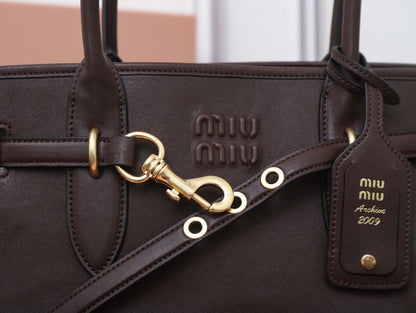 Anum Bags Miun Miun Luxury Bag --123366