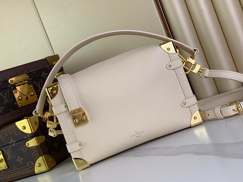 Anum Bags ln Luxury Bag --62150