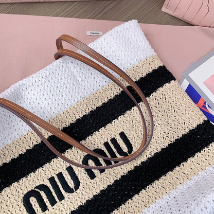 Anum Bags Miun Miun Luxury Bag --122668