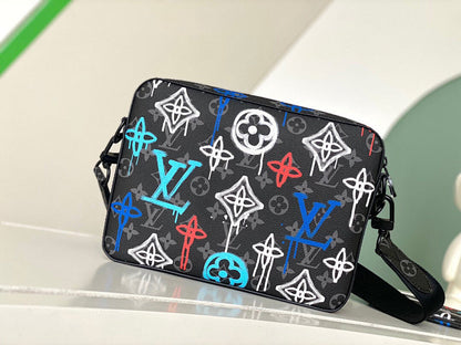 Anum Bags ln Luxury Bag --70214