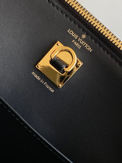 Anum Bags ln Luxury Bag --96189