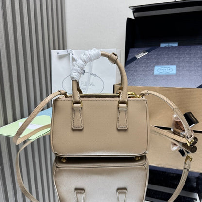 Anum Bags Pradn Luxury Bag --102851