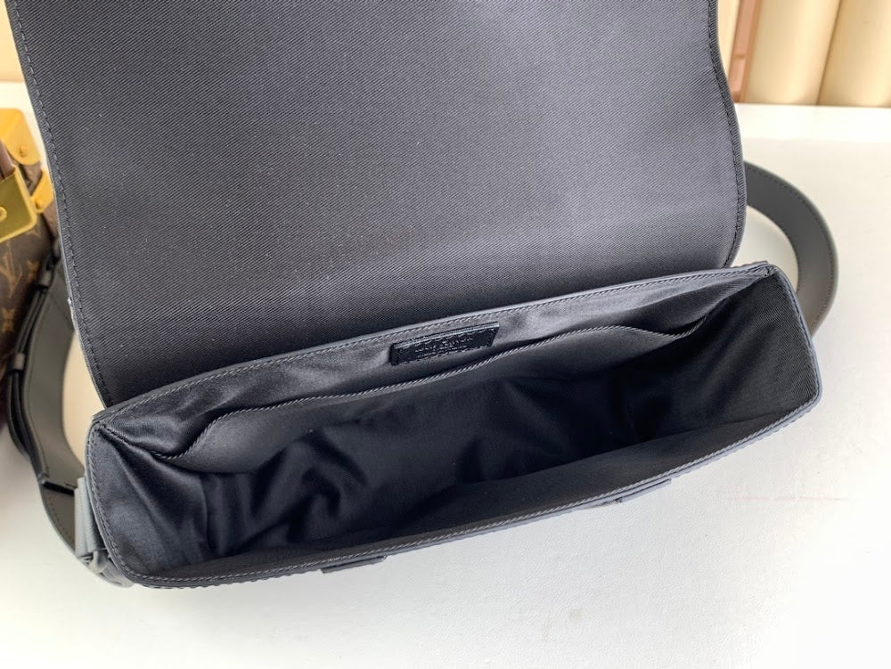 Anum Bags ln Luxury Bag --61558